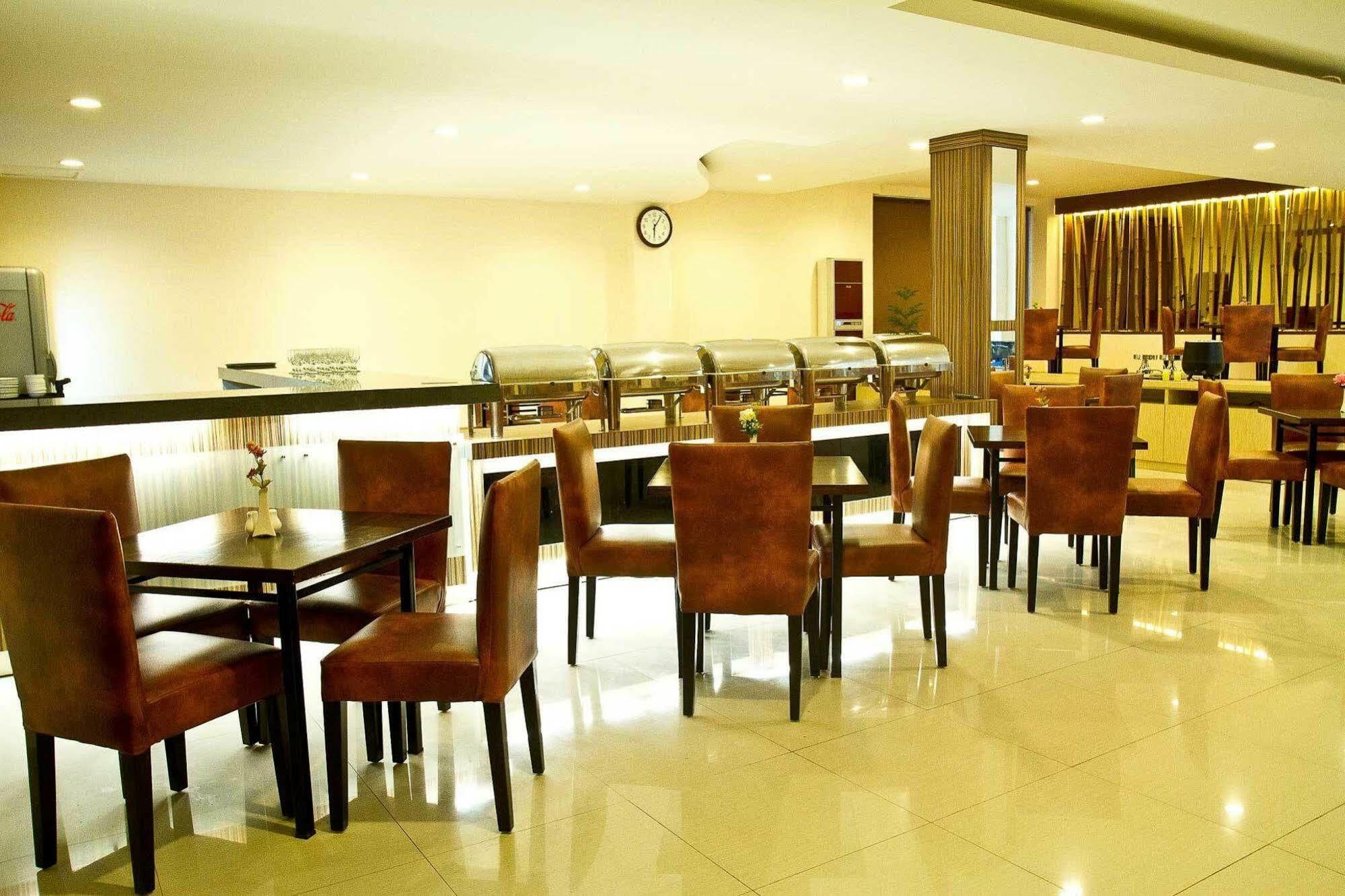 塞利诺大酒店 马卡萨 外观 照片